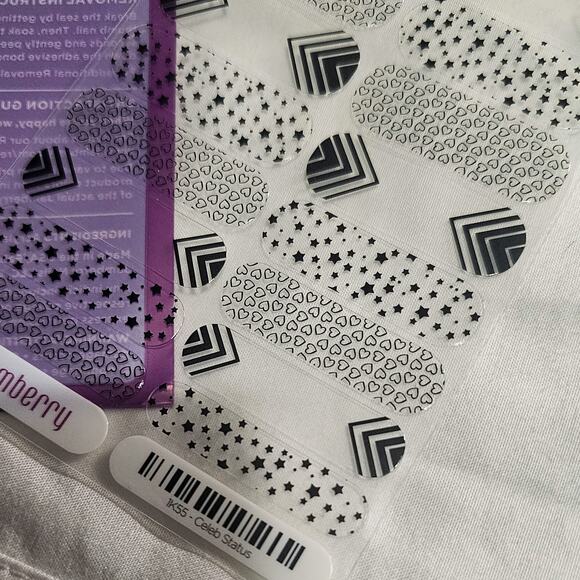 Jamberry New Celeb Status clear & black full sheet nail wraps - Picture 1 of 3